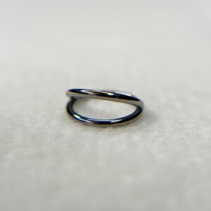 Double hoop Titanium Clicker